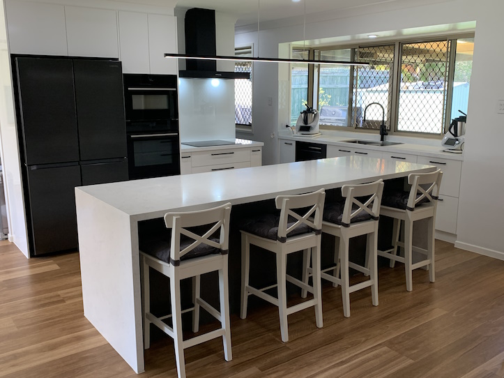 Brisbane Kitchens-Island Centrepiece