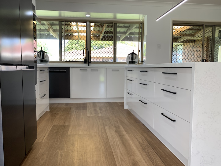 Brisbane Kitchens-Island Centrepiece